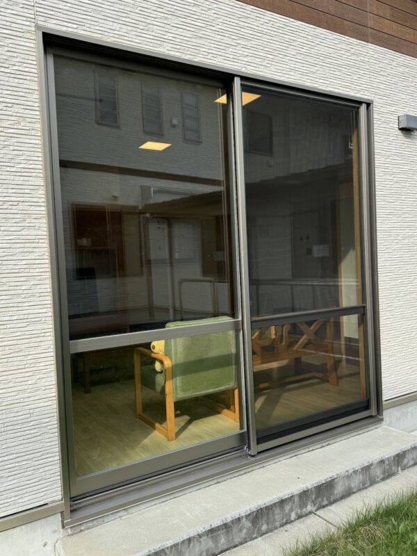 遮熱フィルムを施工