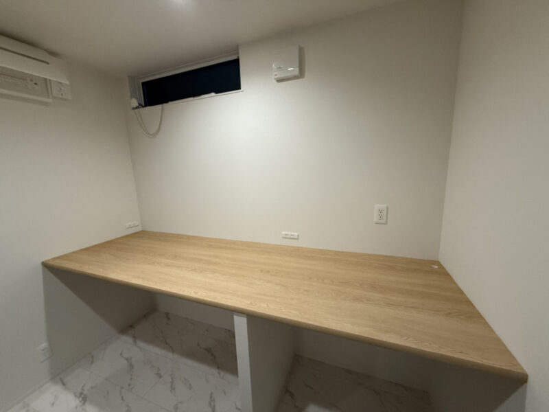 固定テーブル天板シート貼り